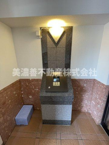 ６５６７５　マルベリー各務原