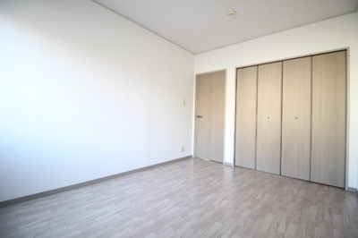 【洋室】 | アトリオ　A棟