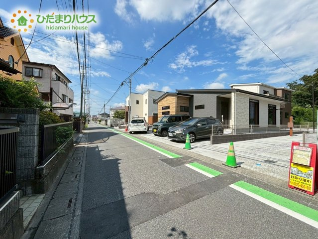 熊谷市大原　第6期　新築一戸建て　ワイウッドコート　02の前面道路含む現地写真|閑静な住宅街で叶える静かな暮らし☆彡