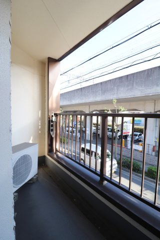 山口ビルのバルコニー