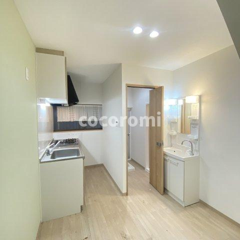 高野道1丁目リノベーションハウスの内装