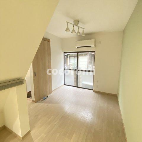 高野道1丁目リノベーションハウスの居間・リビング