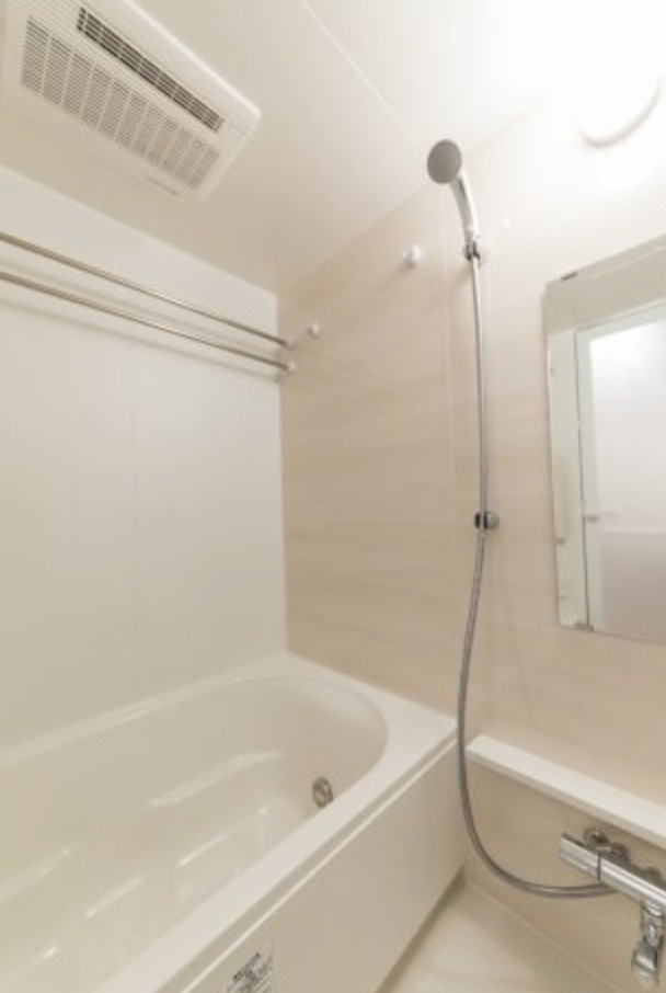 プラウドフラット渋谷富ヶ谷の浴室