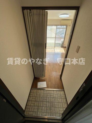 【玄関】 | アパートメント守口Ⅷ
