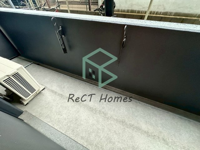 レジデンスh忍町のバルコニー