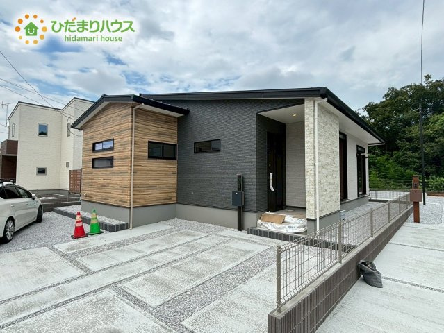 熊谷市大原　第6期　新築一戸建て　ワイウッドコート　01の外観|安定感のある構造で、台風や地震に強い平屋住宅!(^^)!