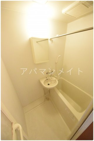【浴室】 | ウィンズ上永谷C棟 | お風呂です