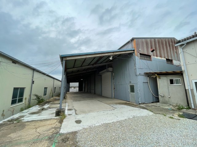 櫨谷町福谷６８４倉庫