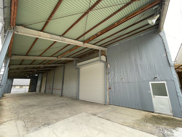 櫨谷町福谷６８４倉庫の外観