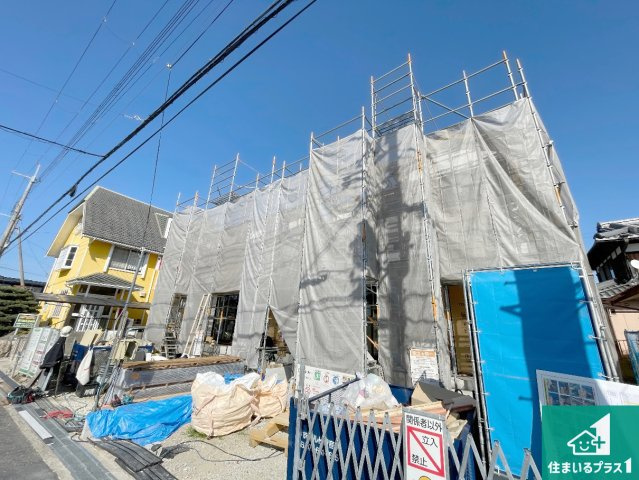 近江八幡市鷹飼町　第2期　新築一戸建ての外観|周辺は落ち着いた街並みの住宅地！子育てがしやすい住環境です！まだ未完成ですが、現地でしかわからない事もございます。是非一度ご覧ください。