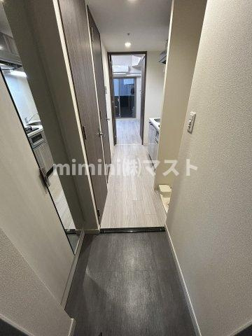 大阪市福島区海老江７丁目の賃貸マンションの玄関