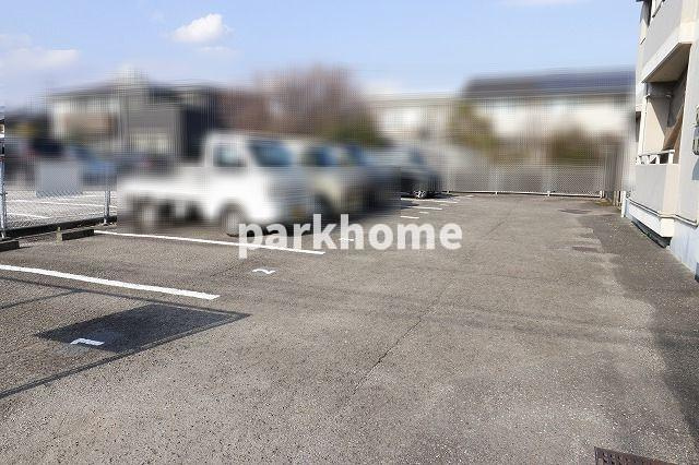 池上ハイツの駐車場|駐車場があります