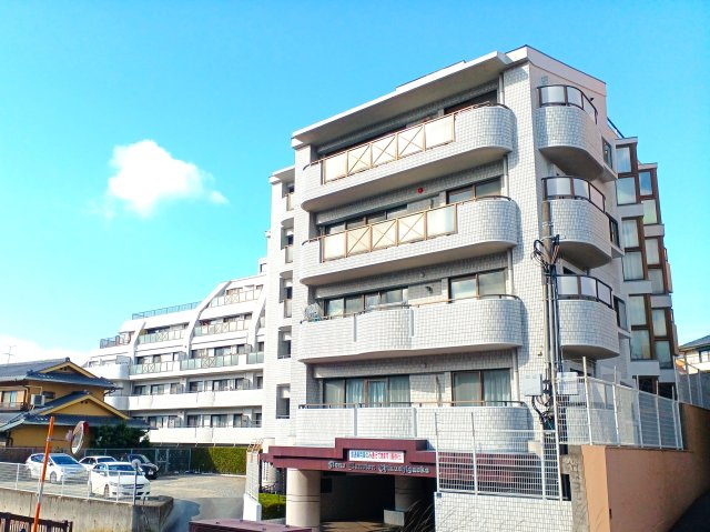 ライオンズマンション筑紫丘