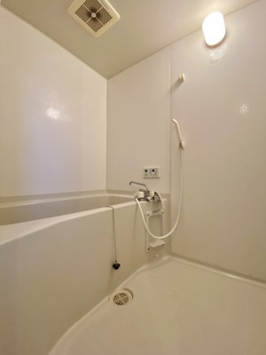 【浴室】 | 寺ノ元レジデンス | ※同物件の別部屋写真