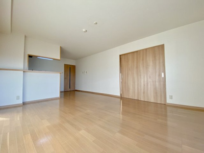 【居間・リビング】 | 寺ノ元レジデンス | ※同物件の別部屋写真