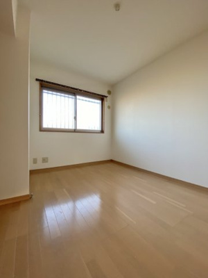 【寝室】 | 寺ノ元レジデンス | ※同物件の別部屋写真