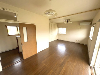 東松山市旗立台　中古戸建の洋室|２階洋室