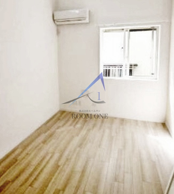 ＷＩＴＨＰＬＡＣＥ大岡の居間・リビング|洋室のお部屋です。