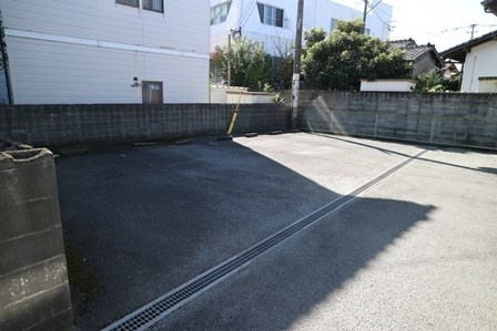 パナハイツ諏訪の駐車場|駐車場があります