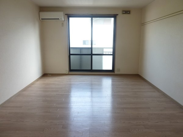 パナハイツ諏訪の居間・リビング|おしゃれなリビングです