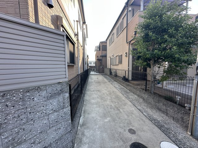 堺市西区菱木１丁の駐車場