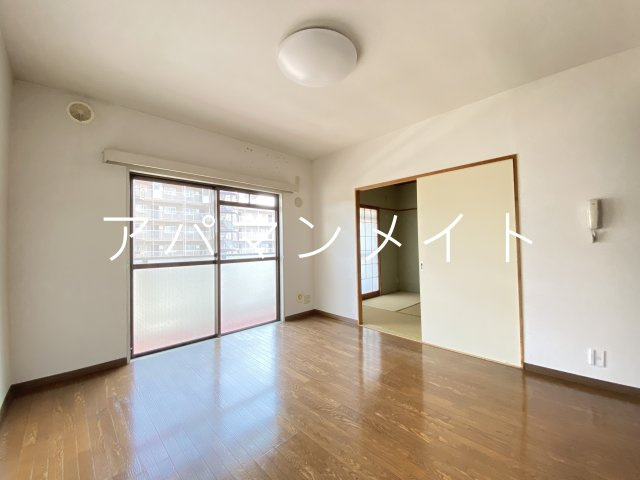 【居間・リビング】 | 戸塚周辺ならアパマンメイトへＬｅｔｓ Ｇｏ ！