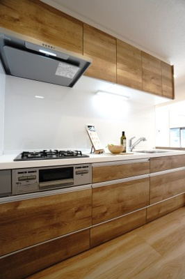 【キッチン】 | 【上質リノベ】フローレンス海田月見町 | 室内（2025年10月24日8：00頃）撮影