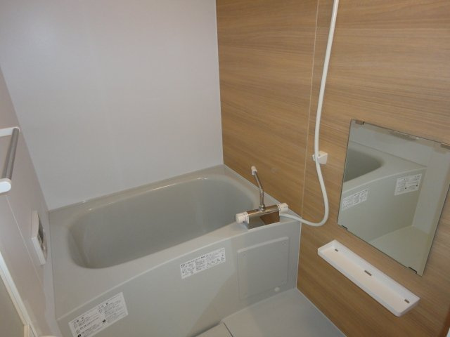 ソレイユⅡの浴室|バス