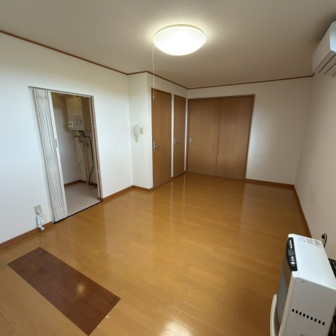 プルメリアの居間・リビング