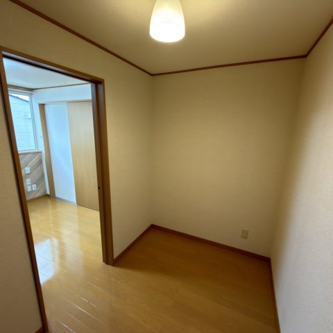 プルメリアの内装