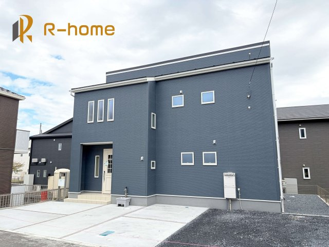 水戸市見川12期　新築戸建て　5号棟の外観|ご予約を頂ければ、『平日』はもちろん『早朝』や『夜間』もご見学可能です♪お気軽にお申し付けください♪