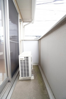 【バルコニー】 | アヴニール A | ※同物件・反転タイプの写真です。