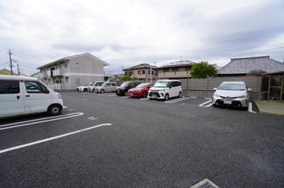 【駐車場】 | アヴニール A