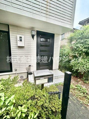 下穂積テラスハウス　のエントランス