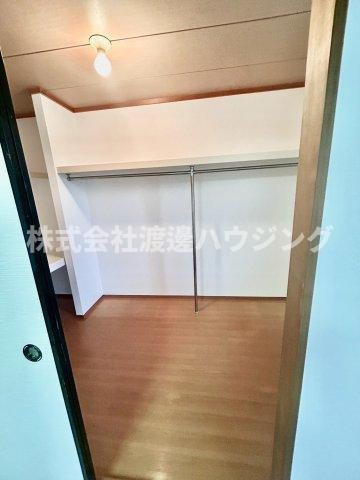 下穂積テラスハウス　の収納|ウォークインクローゼット