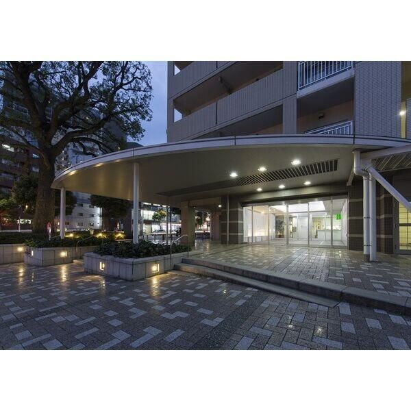 シティコート目黒４号棟のロビー