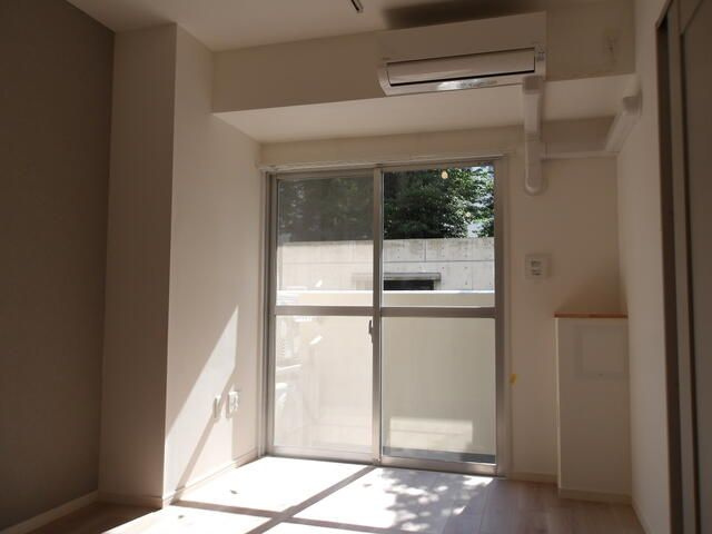 シティコート目黒４号棟のバルコニー