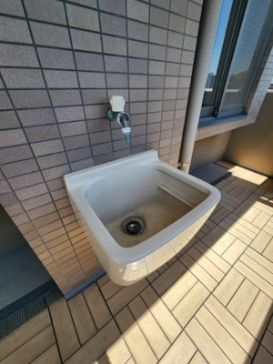 【設備】 | ローレルコート白島九軒町 | スロップシンク　令和7年9月末リフォーム工事完了予定