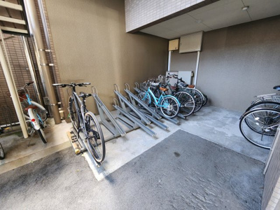 【駐輪場】 | ローレルコート白島九軒町