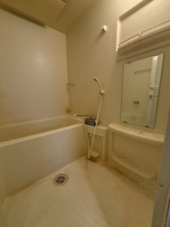 【浴室】 | D-RestNakanoshima