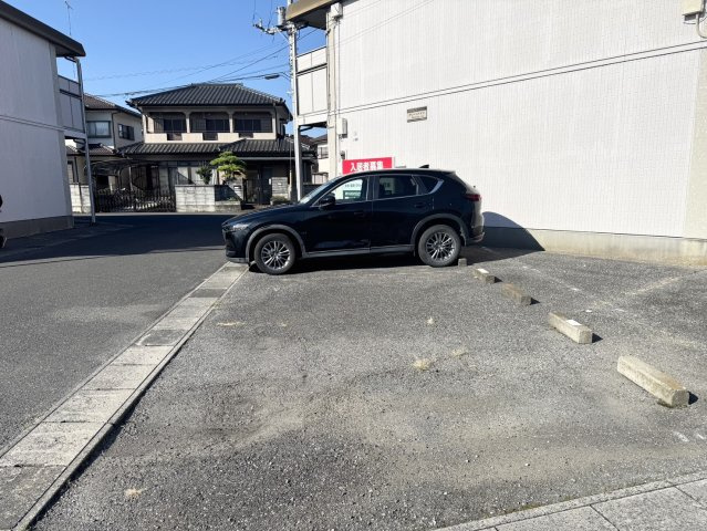 セキスイ軽量鉄骨アパート２棟♪２棟売り♪　栃木市小平町の駐車場