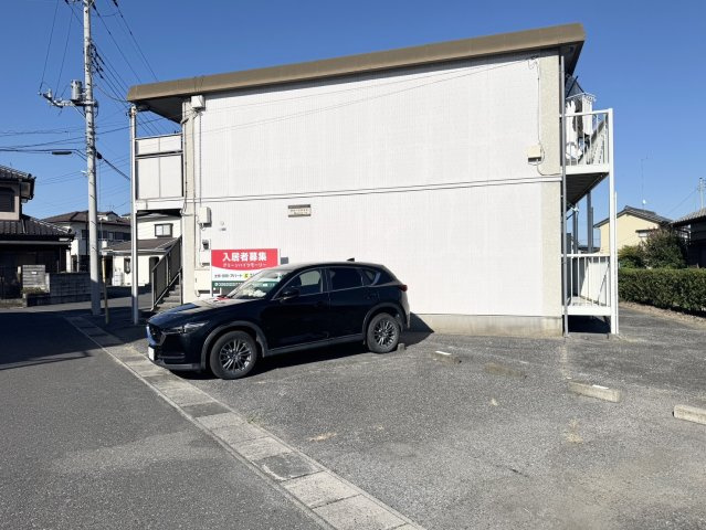 セキスイ軽量鉄骨アパート２棟♪２棟売り♪　栃木市小平町の駐車場