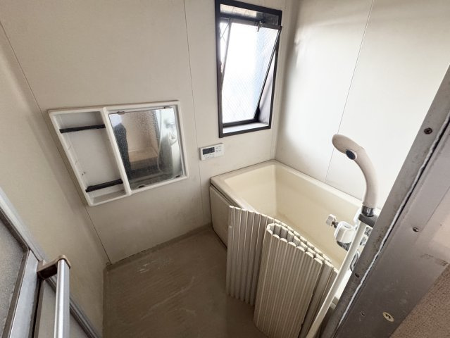 セキスイ軽量鉄骨アパート２棟♪２棟売り♪　栃木市小平町の浴室