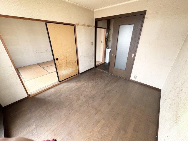 セキスイ軽量鉄骨アパート２棟♪２棟売り♪　栃木市小平町の居間・リビング