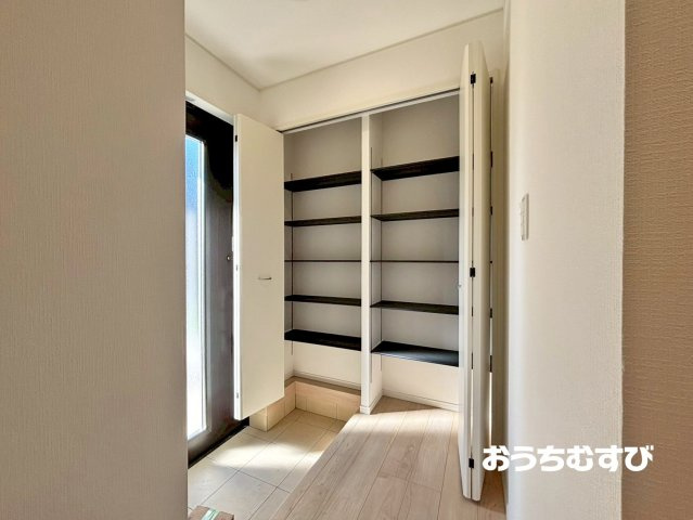 春日井市南下原町第1(全2棟)の玄関