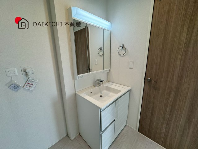 【独立洗面台】 | 桶川市上日出谷8期　GRAFARE　新築戸建　全2棟　1号棟