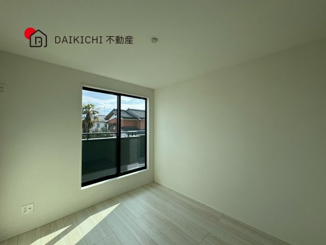 【洋室】 | 桶川市上日出谷8期　GRAFARE　新築戸建　全2棟　1号棟