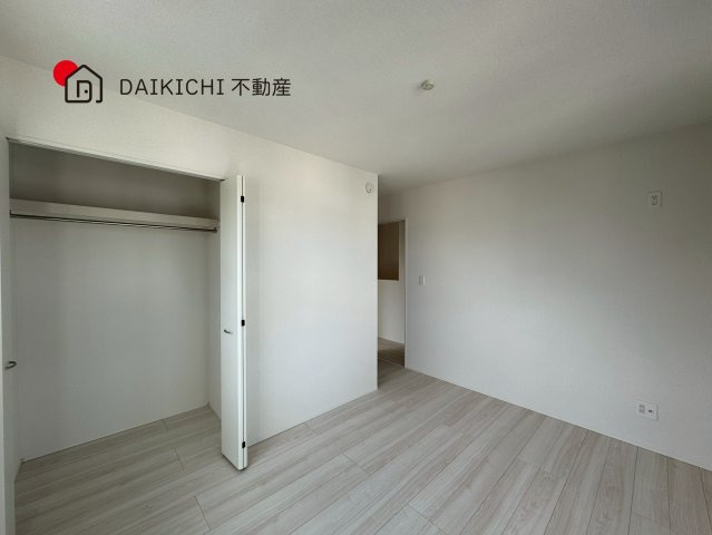 【洋室】 | 桶川市上日出谷8期　GRAFARE　新築戸建　全2棟　1号棟