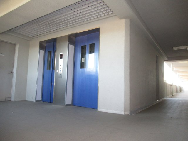 ハートフル湊川１ＤＫのその他共用部分|エレベーターホールです