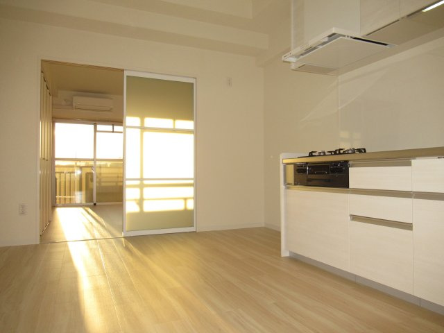 ハートフル湊川１ＤＫの内装